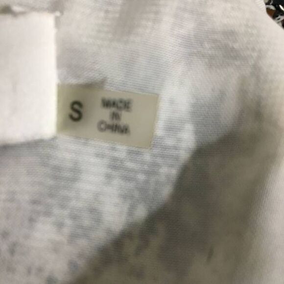 Do + Be Snake Print Top Size Small - Picture 10 of 11